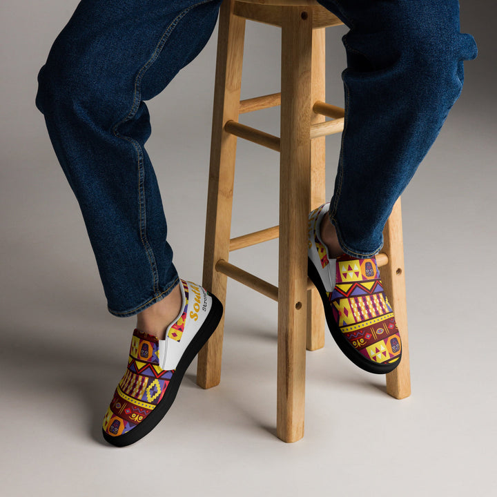 Men’s slip-on canvas shoes