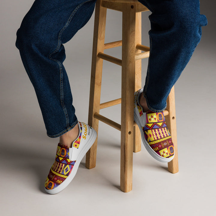 Men’s slip-on canvas shoes